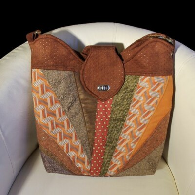 Iris et Hortense, Véronique Lava